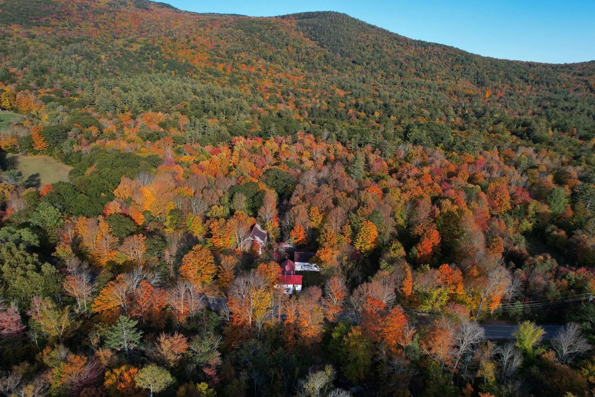 604 Stinson Lake Road Rumney NH 03266