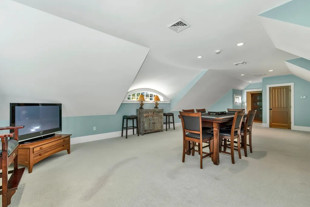 217 Damon Drive Alton NH 03809