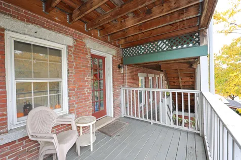 135 W Merrimack Street Manchester NH 03101