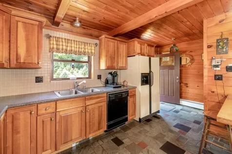 93 Roller Coaster Road Laconia NH 03246