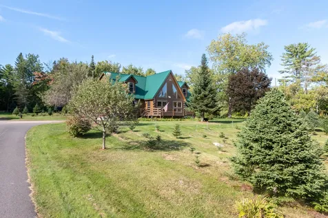 93 Roller Coaster Road Laconia NH 03246