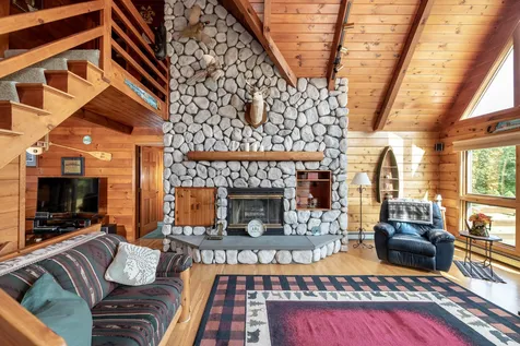 93 Roller Coaster Road Laconia NH 03246