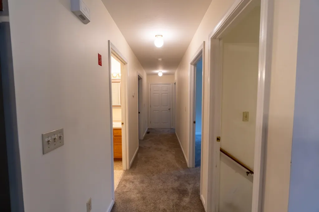 27 Barnes Avenue Alton NH 03809