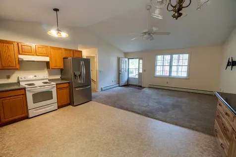 27 Barnes Avenue Alton NH 03809