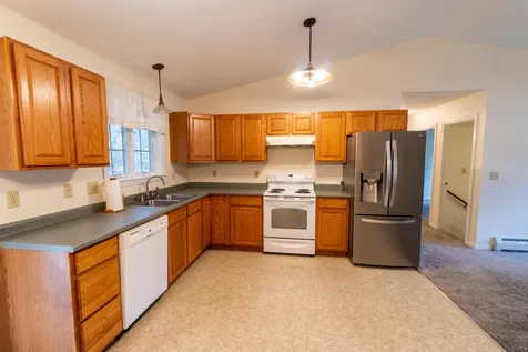 27 Barnes Avenue Alton NH 03809