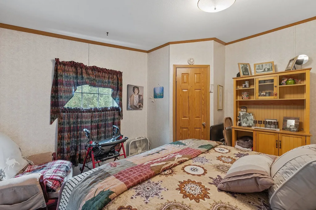 13 Bethlehem Road Whitefield NH 03598
