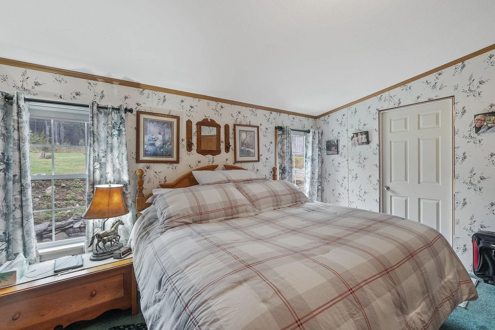 13 Bethlehem Road Whitefield NH 03598
