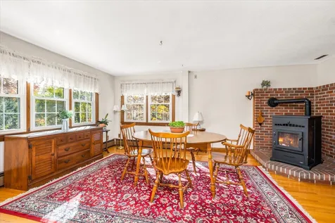 19 N Policy Street Salem NH 03079