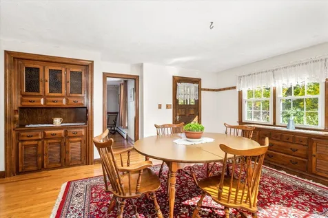 19 N Policy Street Salem NH 03079