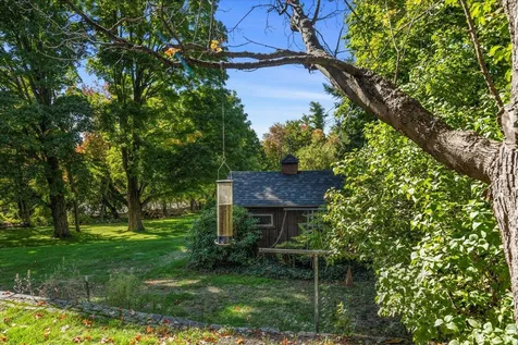 19 N Policy Street Salem NH 03079