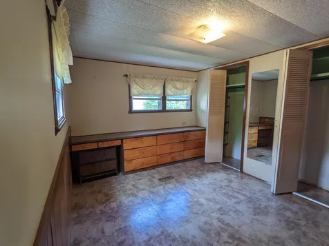 37 Sugar River Drive Claremont NH 03743