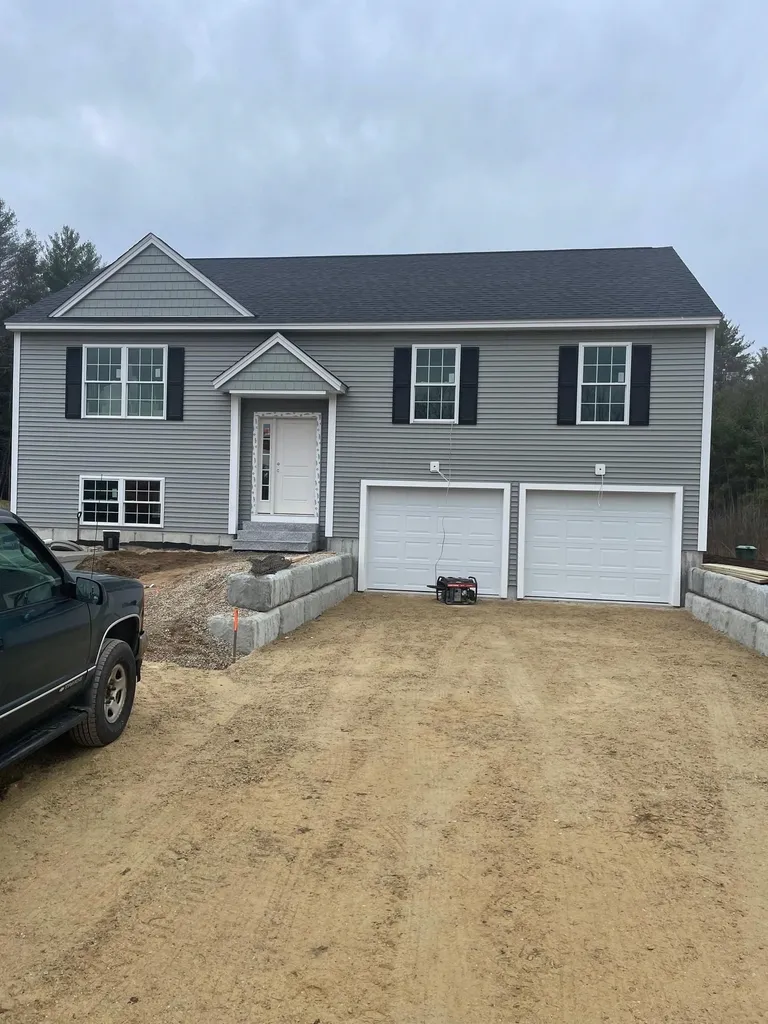7 Minott Road Hillsborough NH 03244