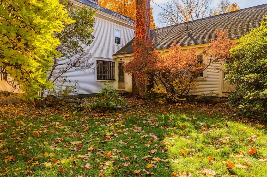1684 Christian Street Hartford VT 05001