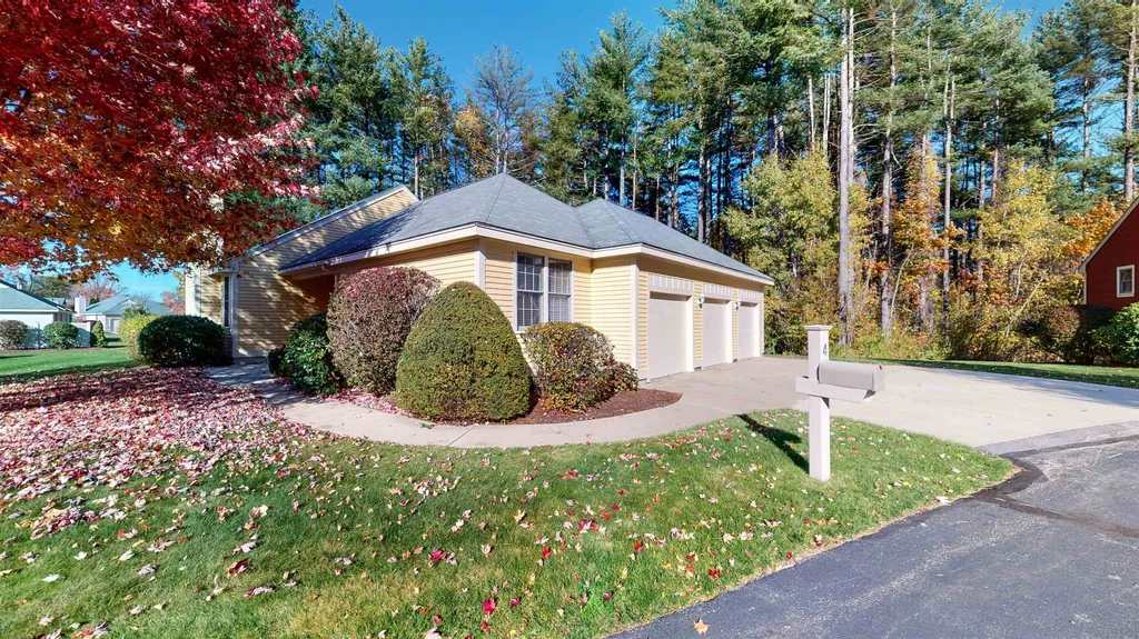 4 Turnberry Circle Bedford NH 03110
