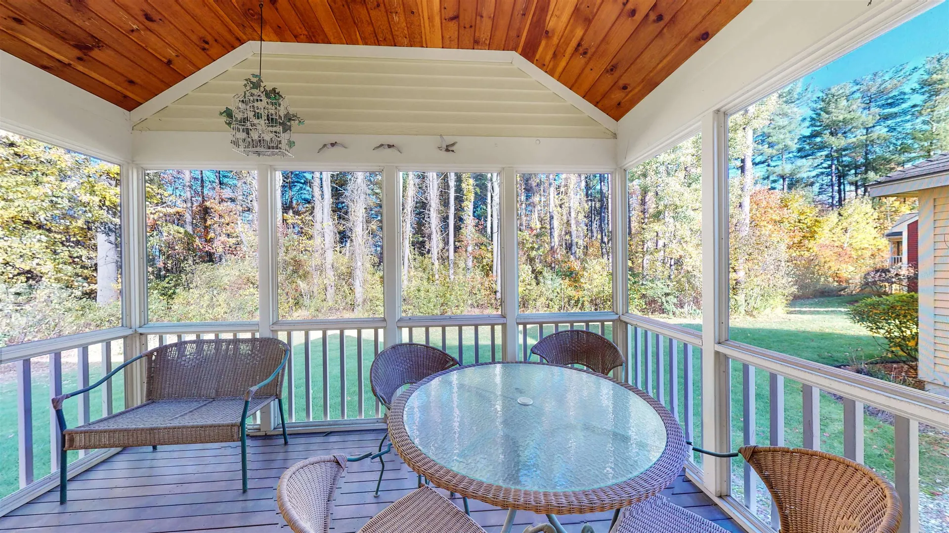 4 Turnberry Circle Bedford NH 03110
