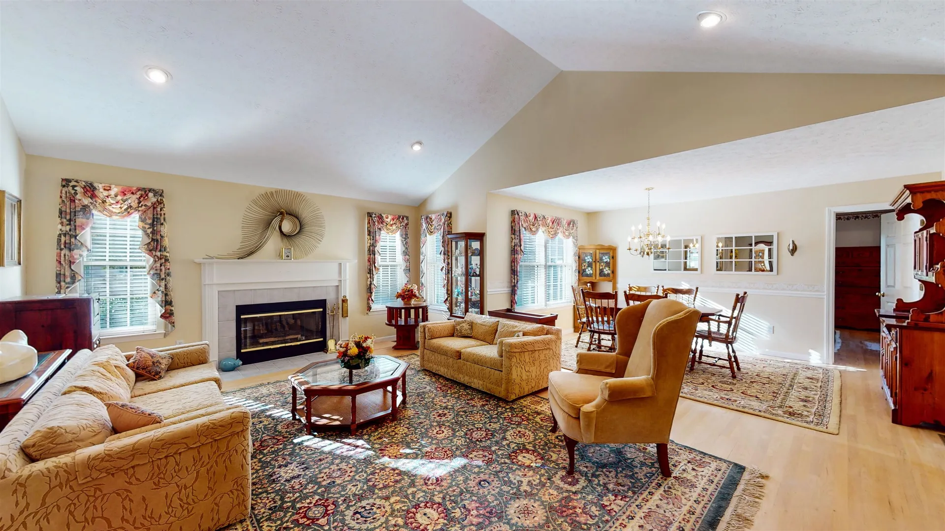 4 Turnberry Circle Bedford NH 03110