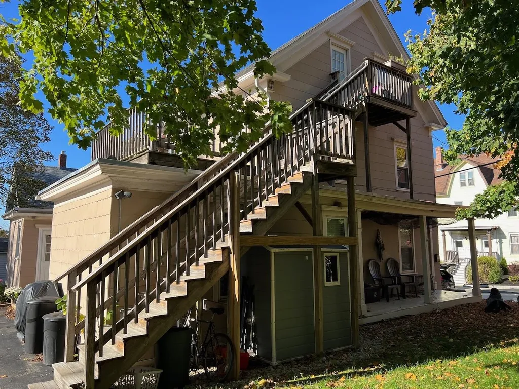 109-111 Henry Law Avenue Dover NH 03820