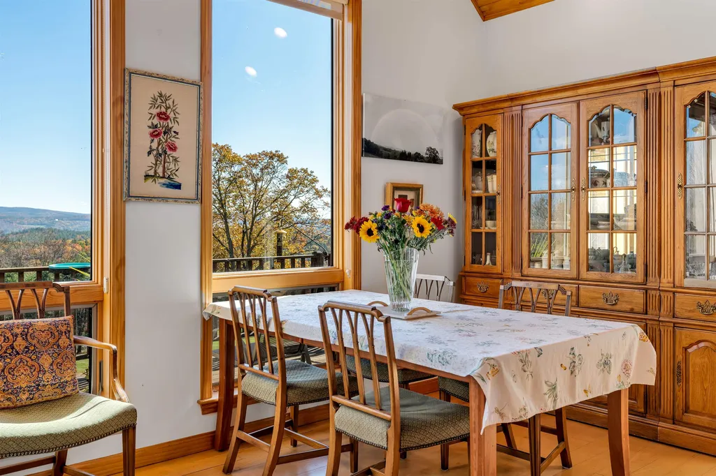 272 Hauger Road Thetford VT 05075
