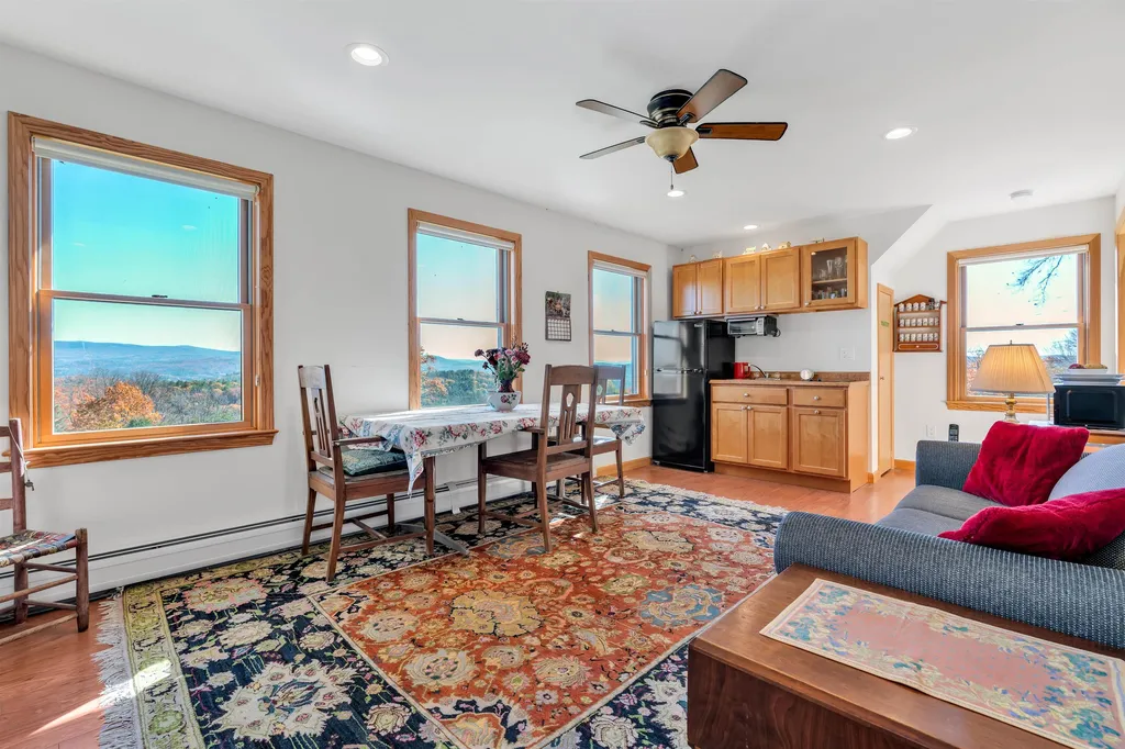 272 Hauger Road Thetford VT 05075
