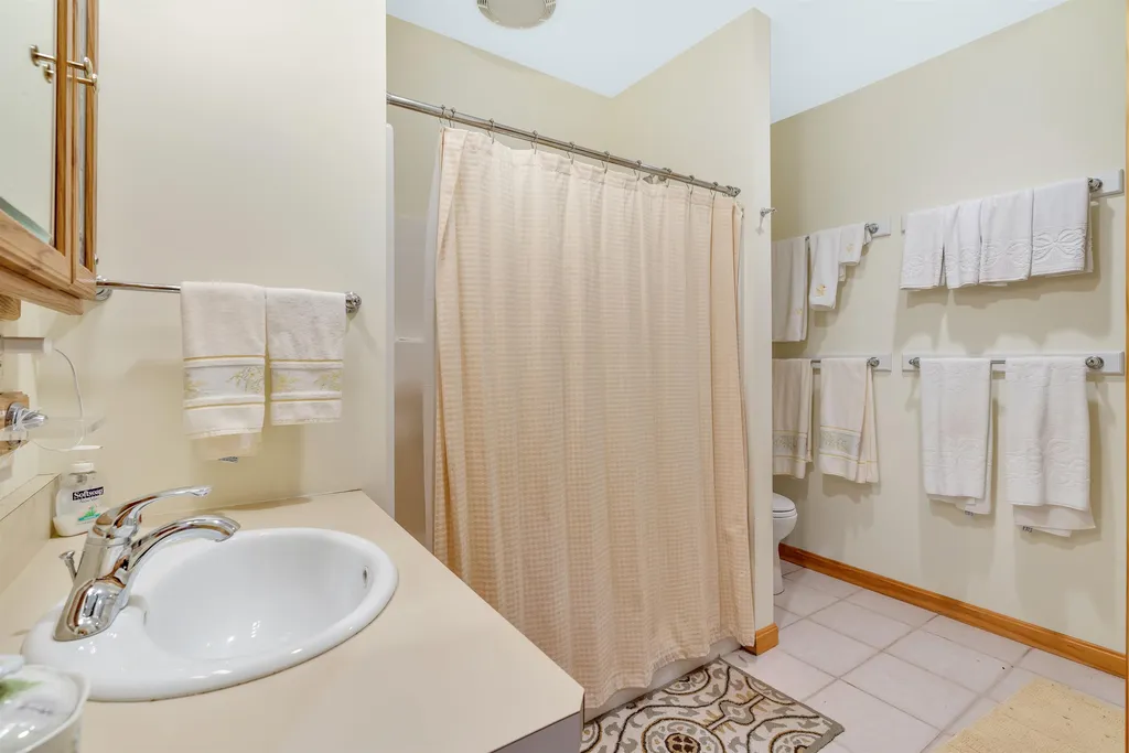 272 Hauger Road Thetford VT 05075
