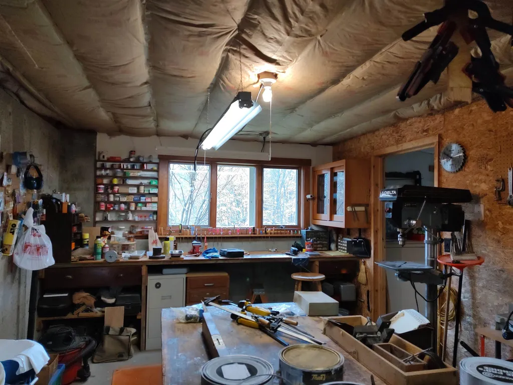 17 Angell Road Tunbridge VT 05077