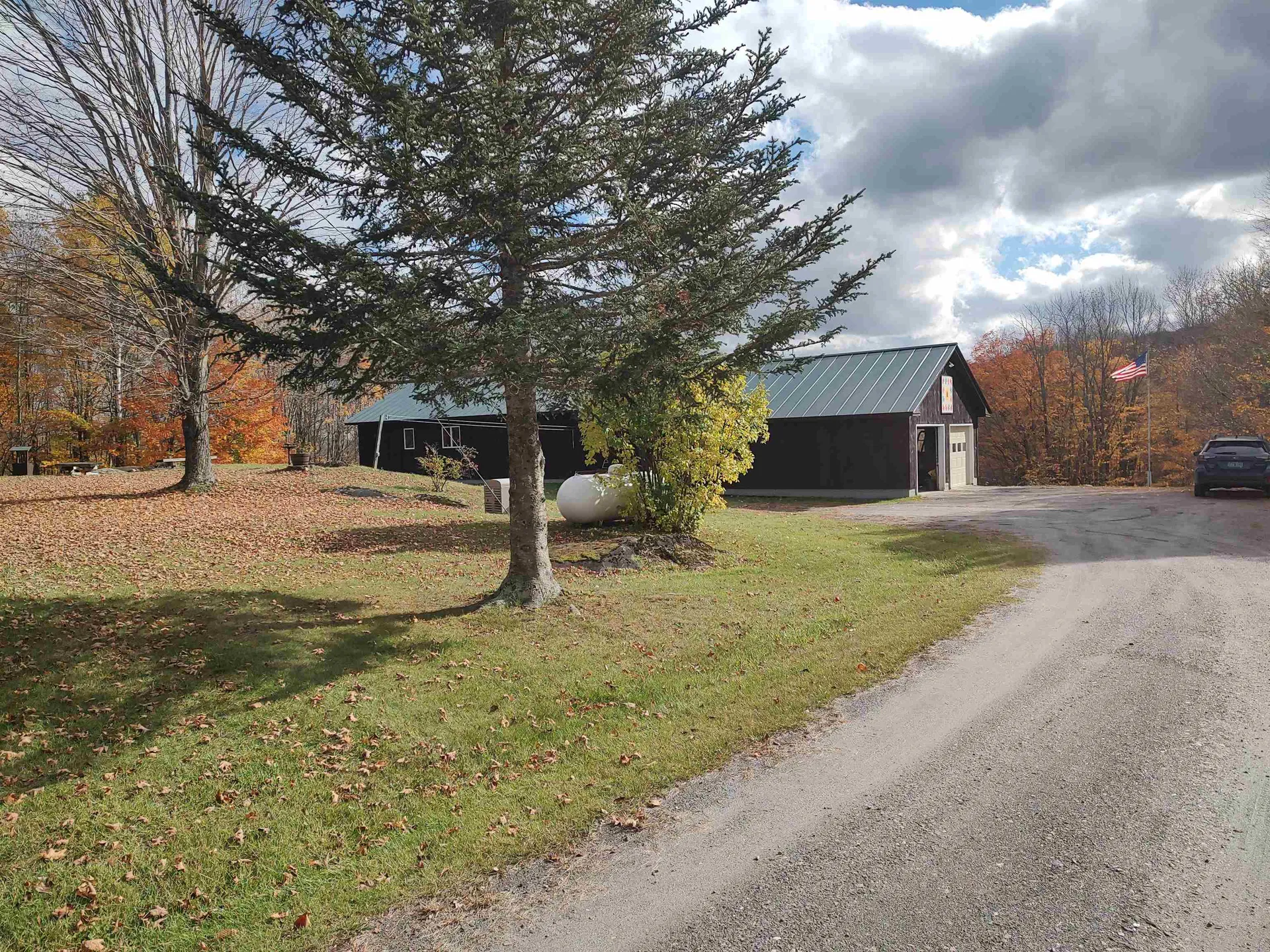 17 Angell Road Tunbridge VT 05077
