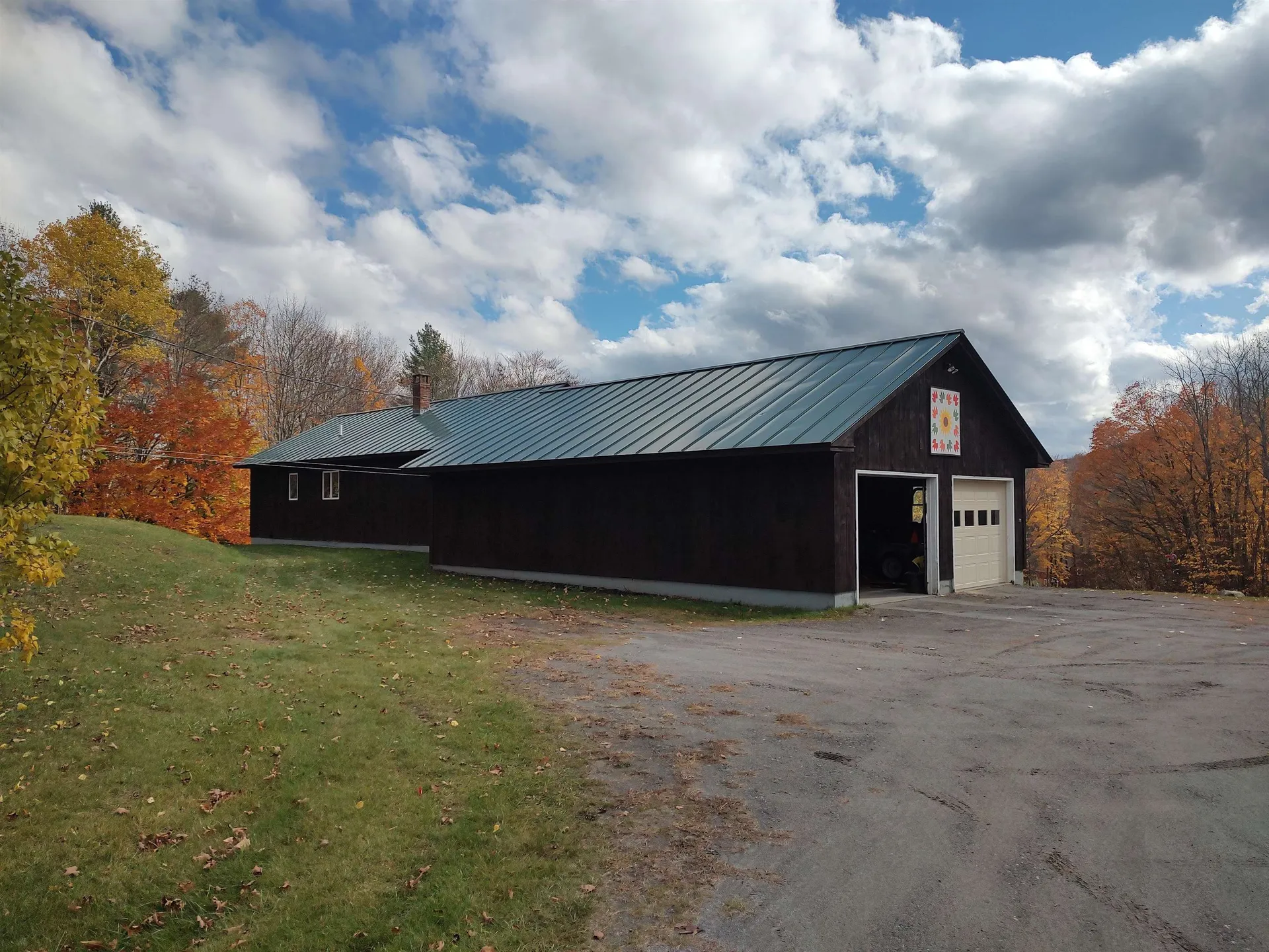17 Angell Road Tunbridge VT 05077