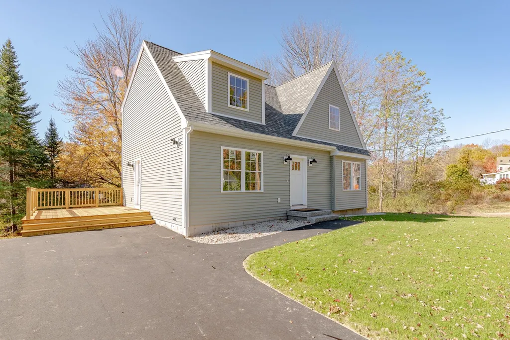 29 Old Mill Road South Berwick ME 03908