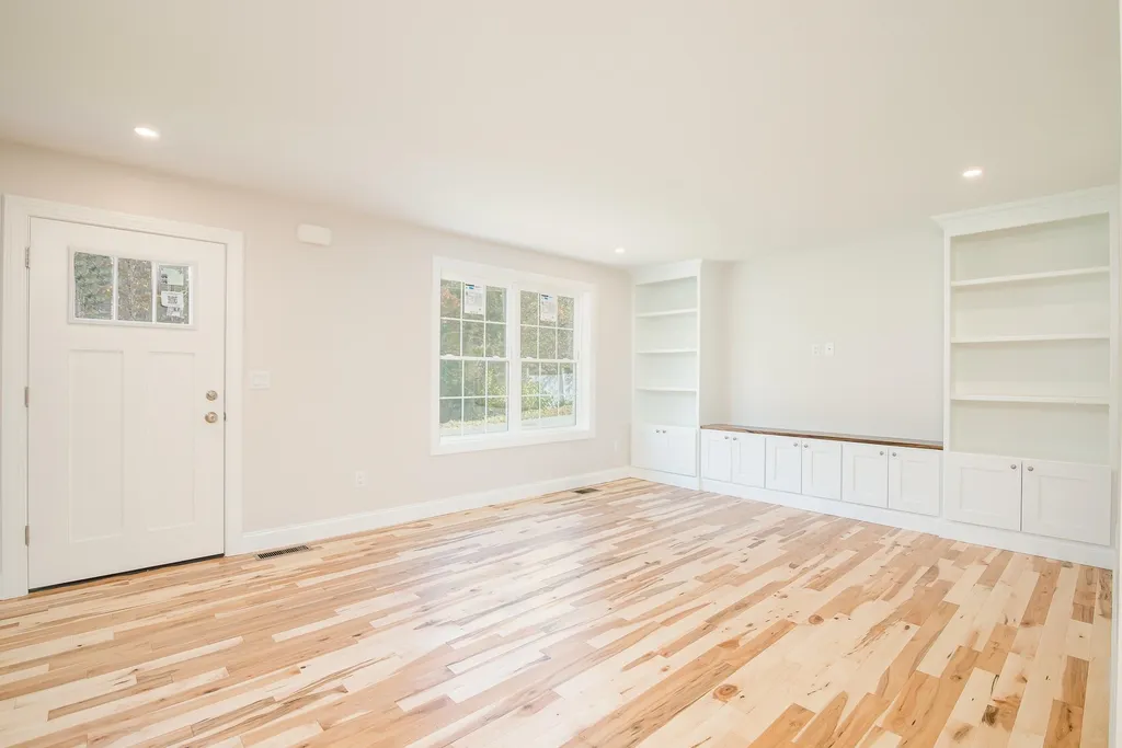 29 Old Mill Road South Berwick ME 03908