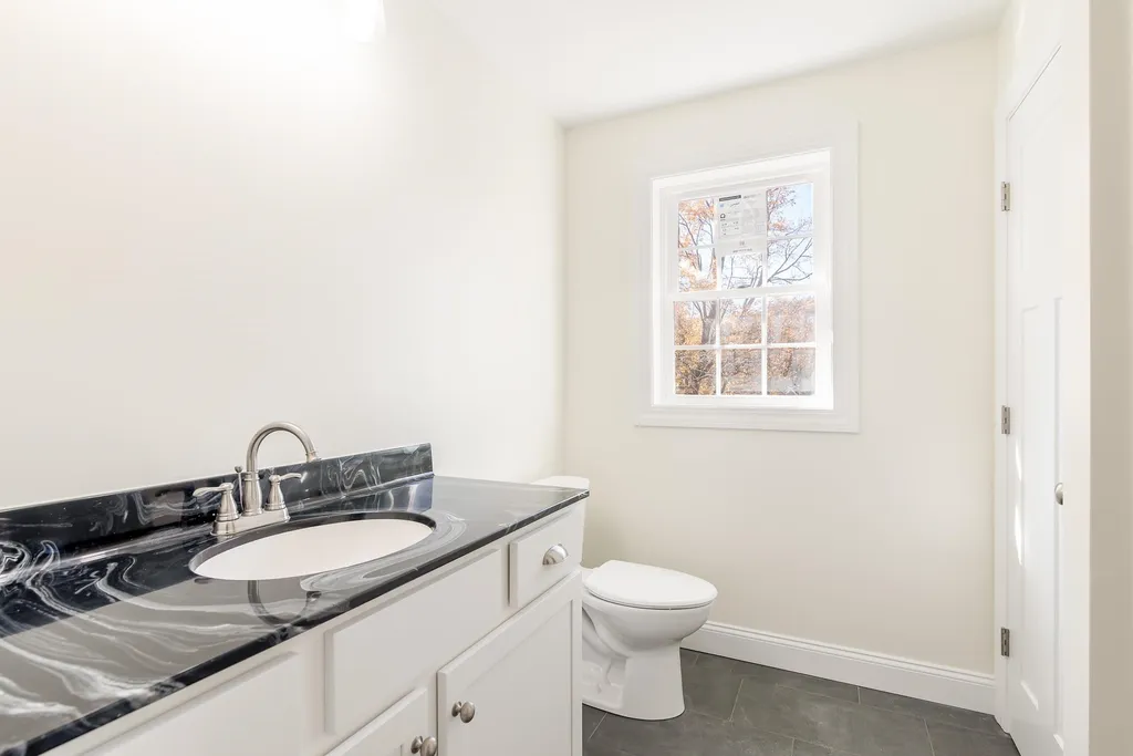 29 Old Mill Road South Berwick ME 03908