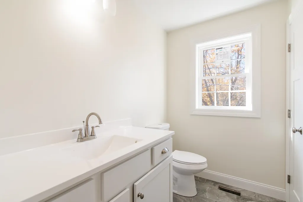 29 Old Mill Road South Berwick ME 03908