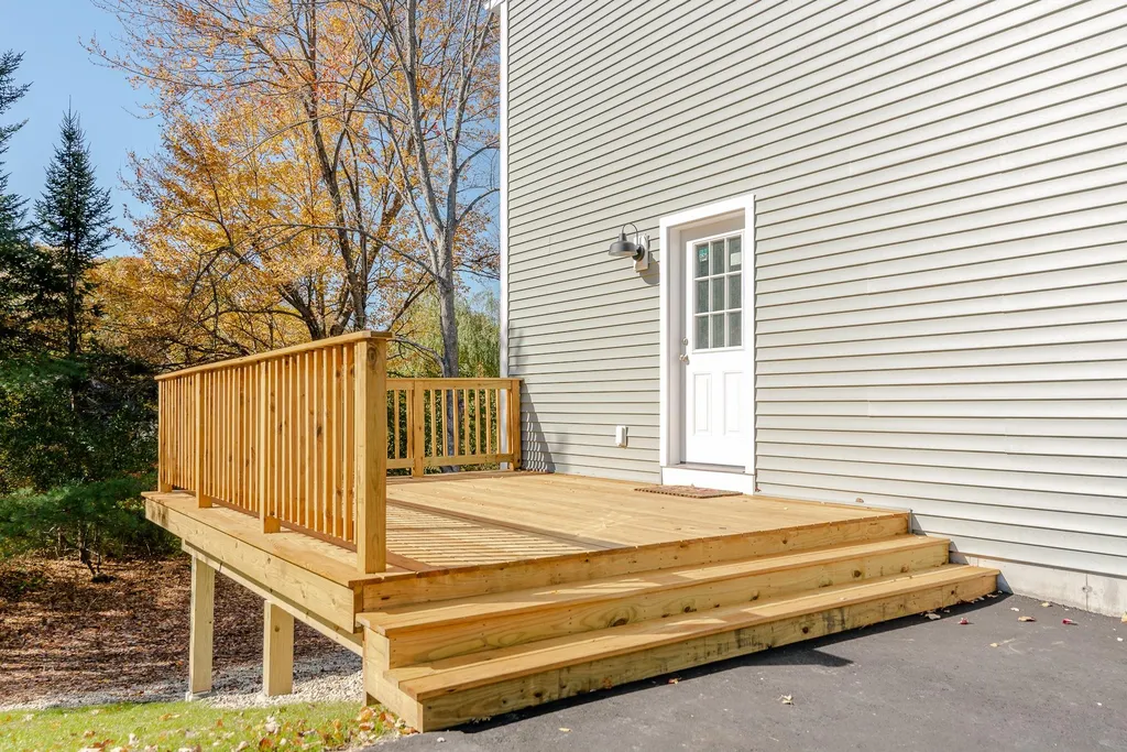 29 Old Mill Road South Berwick ME 03908