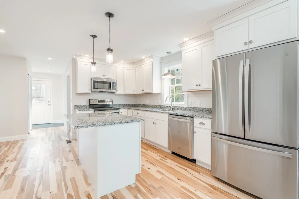 29 Old Mill Road South Berwick ME 03908