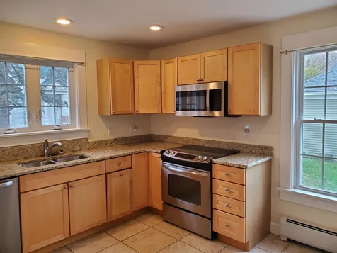 39 Green Street Lebanon NH 03766