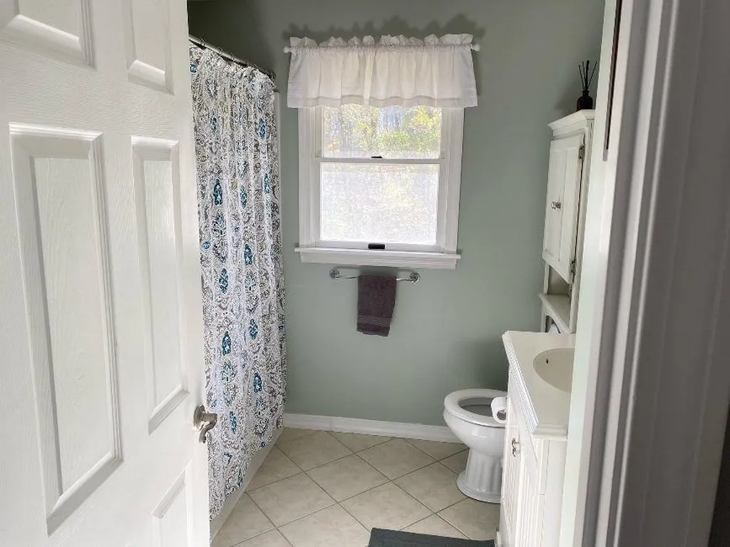 232 South Road Brentwood NH 03833