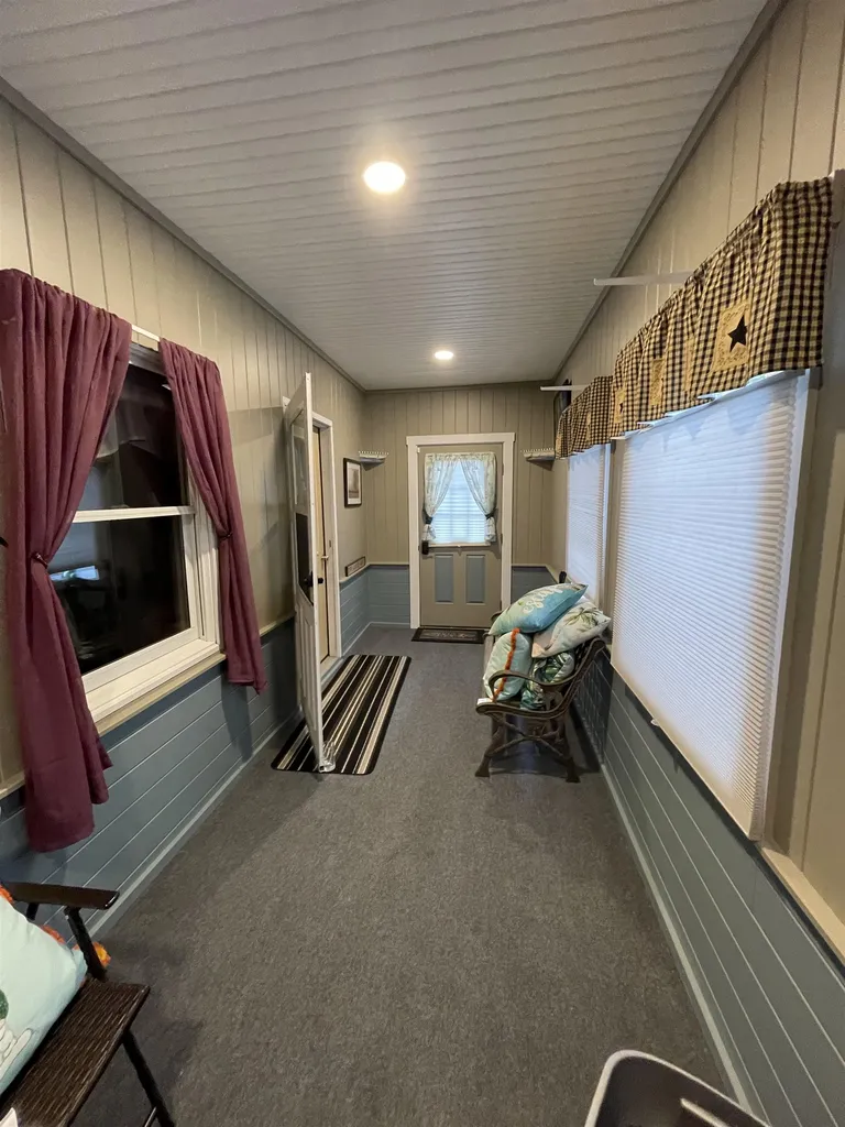 79 Main Street Walpole NH 03608