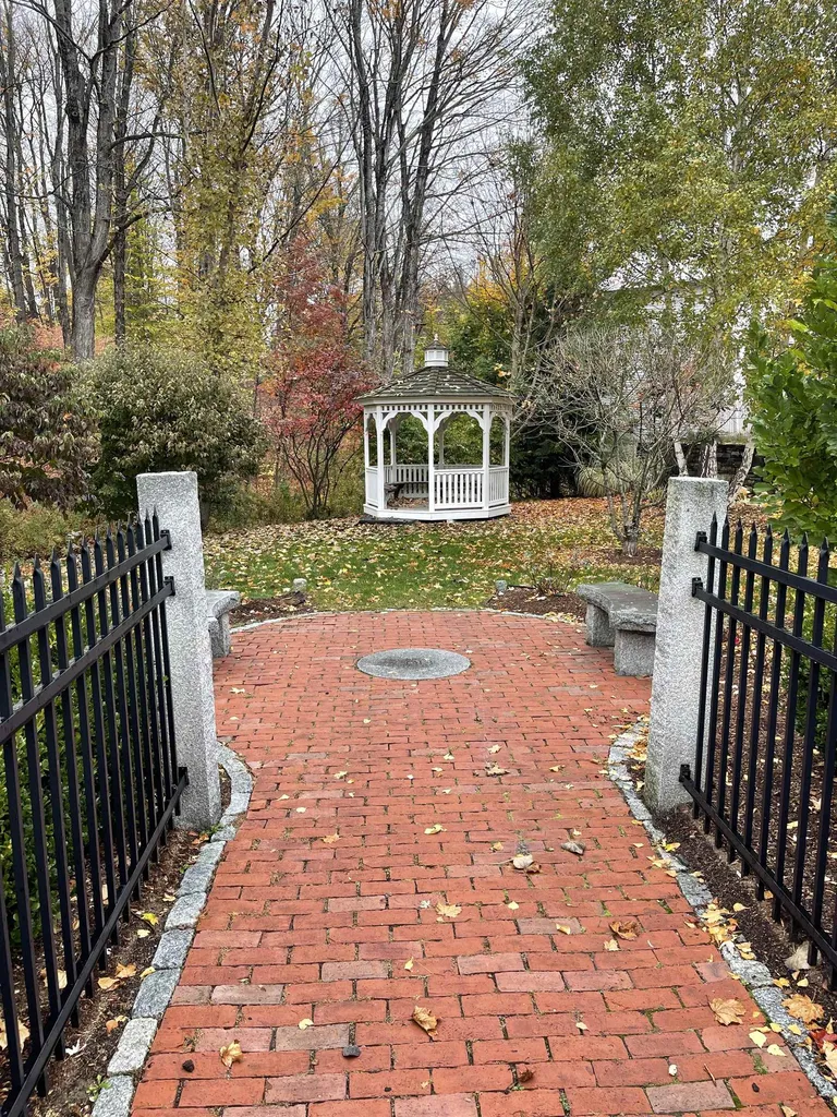 79 Main Street Walpole NH 03608