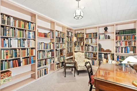 1347 Little Sunapee Road New London NH 03257