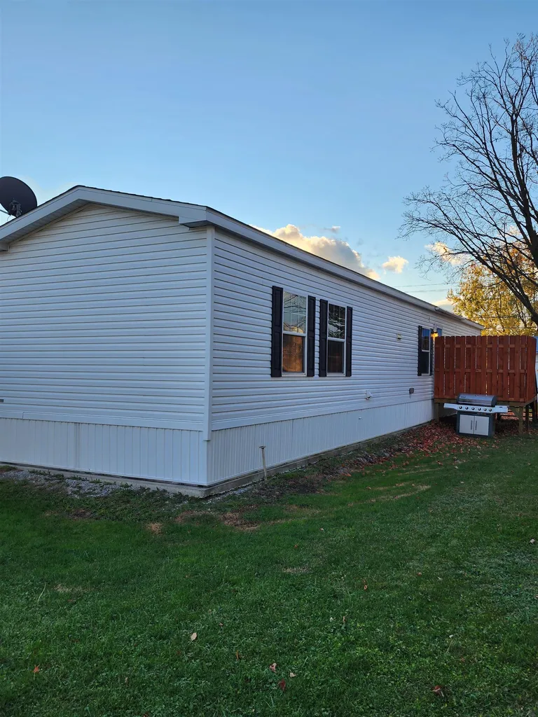 17 Middle Road Swanton VT 05488