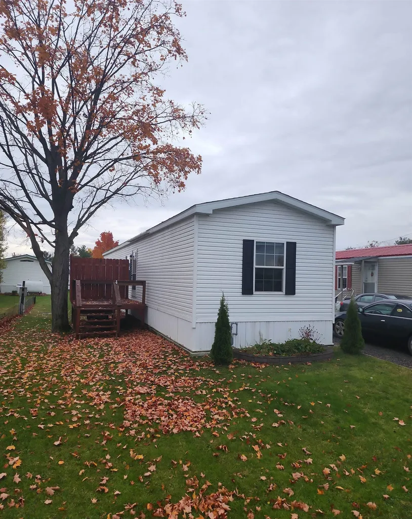 17 Middle Road Swanton VT 05488