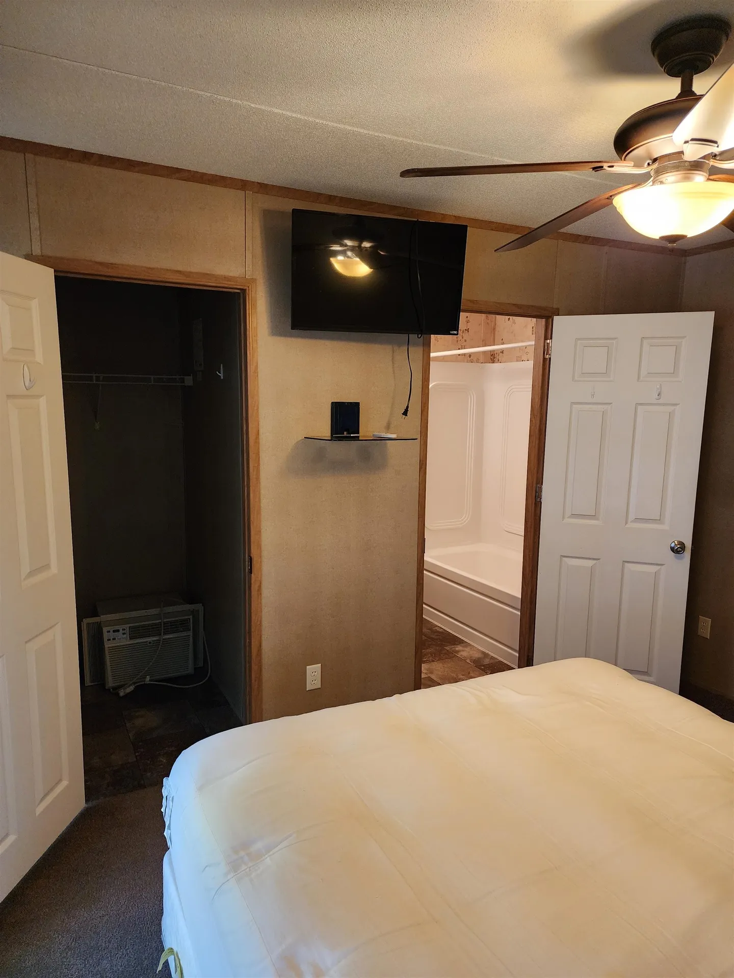 17 Middle Road Swanton VT 05488