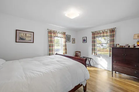 8 Morningside Drive Laconia NH 03246