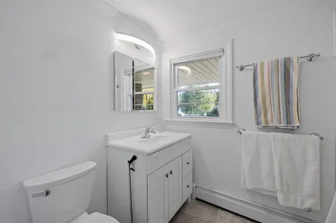 8 Morningside Drive Laconia NH 03246