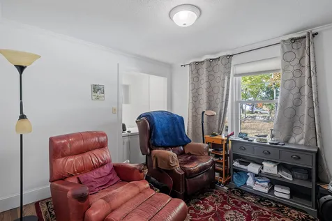 8 Morningside Drive Laconia NH 03246
