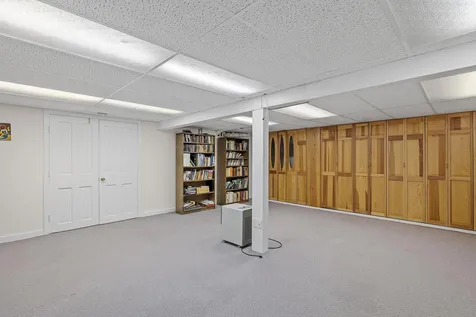 8 Morningside Drive Laconia NH 03246