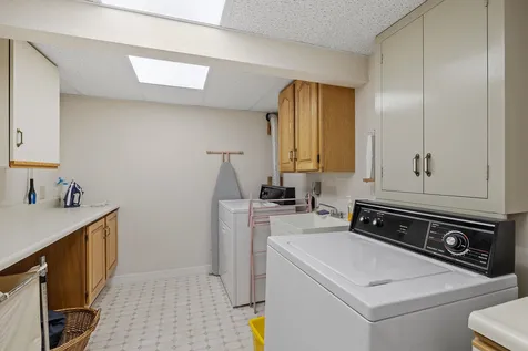 8 Morningside Drive Laconia NH 03246