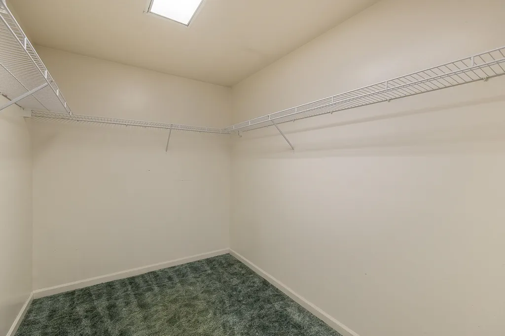 14 Louis Lane Lincoln NH 03251