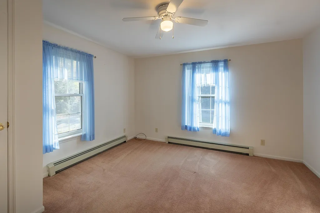14 Louis Lane Lincoln NH 03251