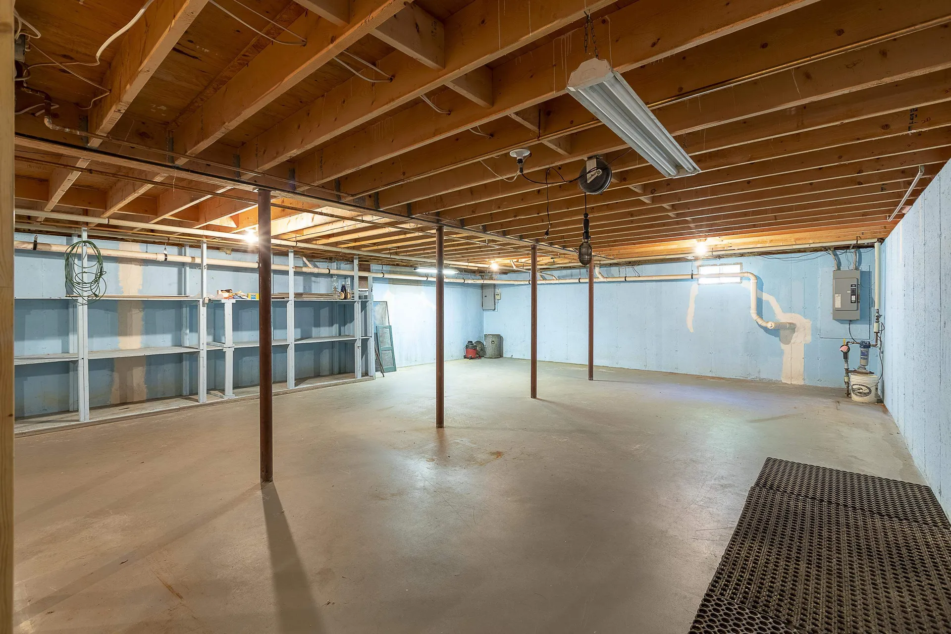 14 Louis Lane Lincoln NH 03251