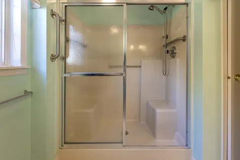 14 Louis Lane Lincoln NH 03251